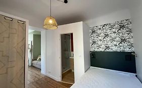Studio Biarritz 2 min Halles, 3 min plages, plein centre.